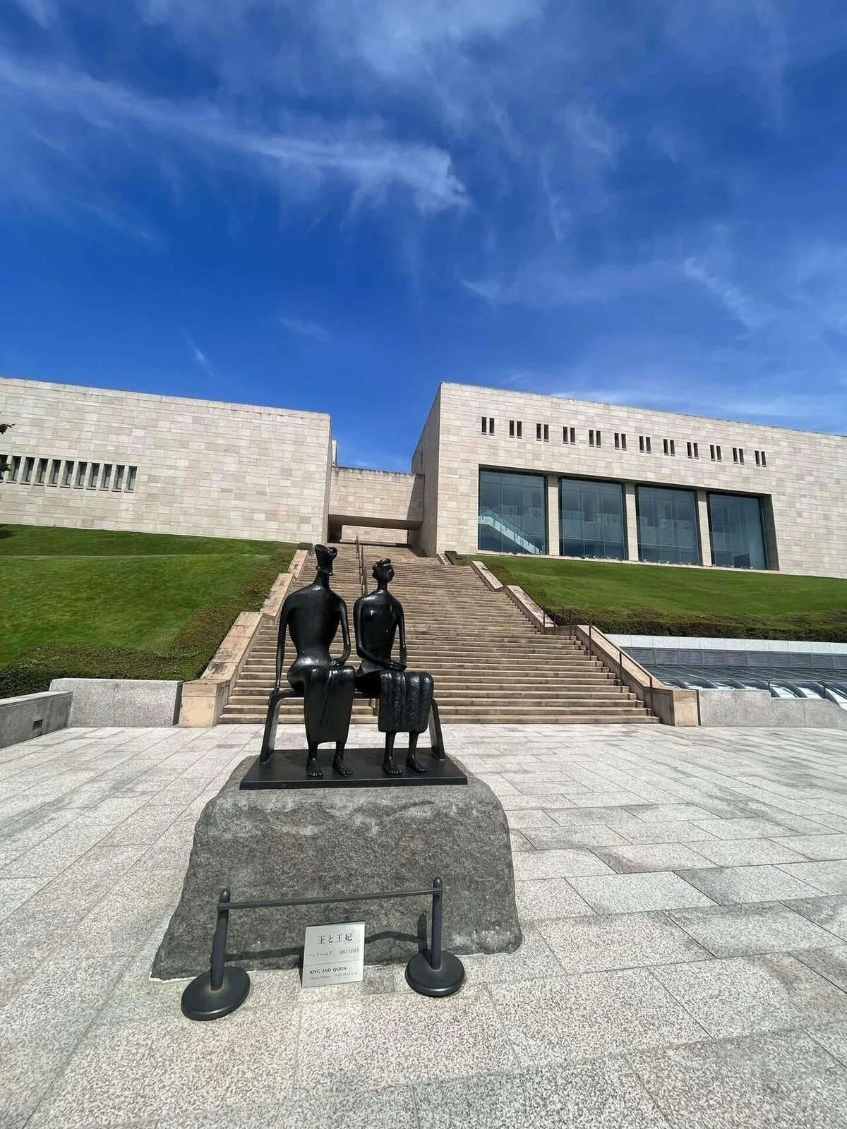 学生最後の夏休みは、旅行が1番似合う。～美術館編～の画像