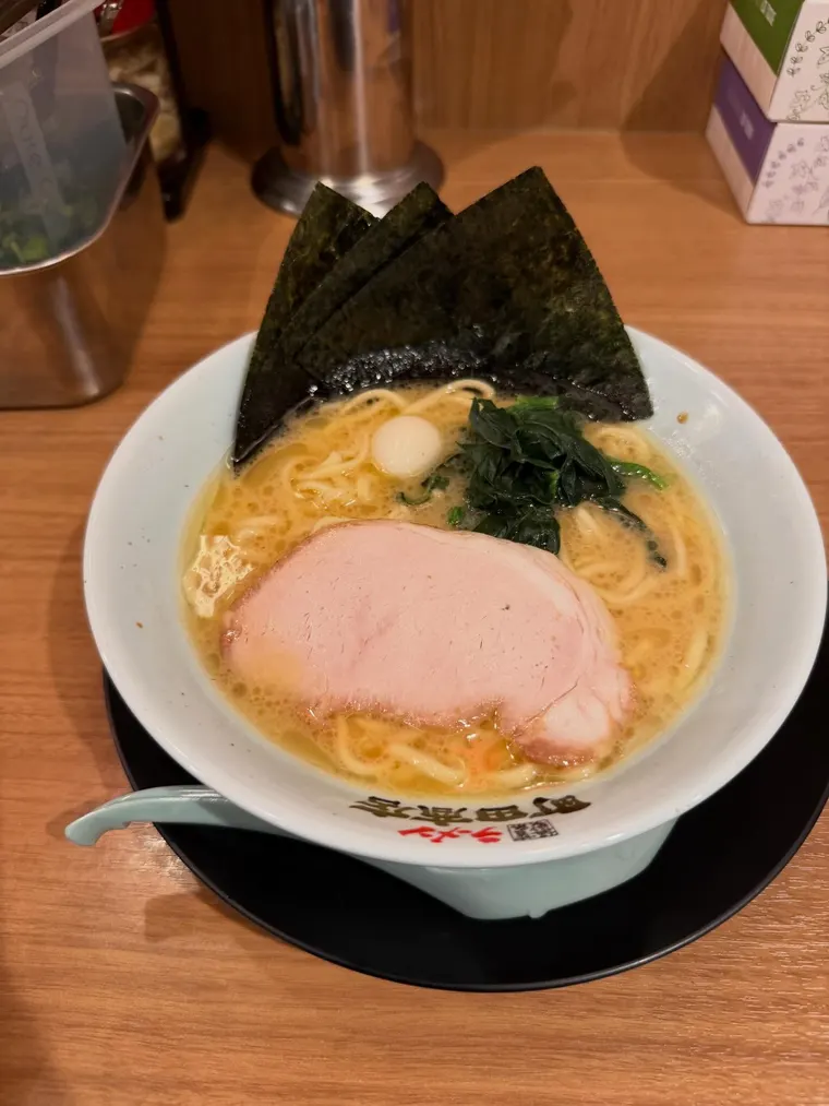 町田商店（家系ラーメン）